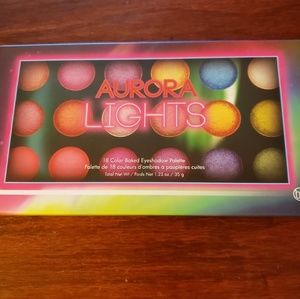 BH Cosmetics Aurora Lights